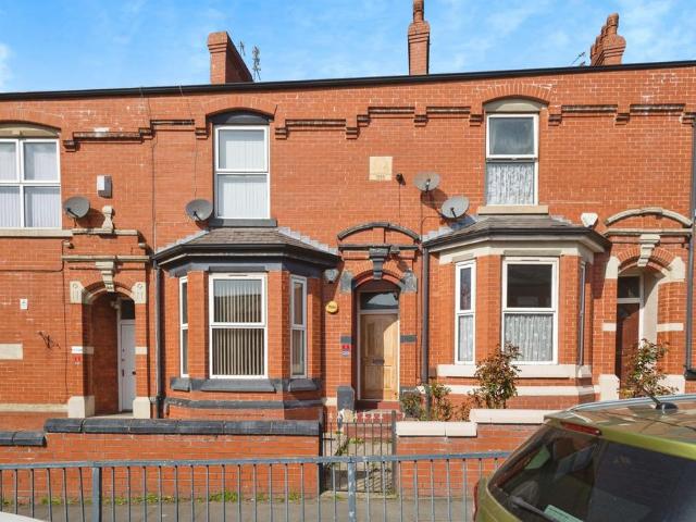 House for sale in Hurst, Greenheys