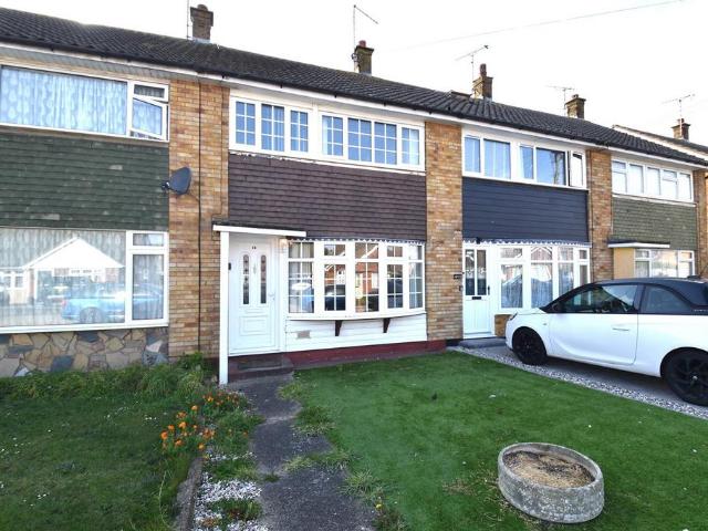 House for sale in Stroud Green, Barling
