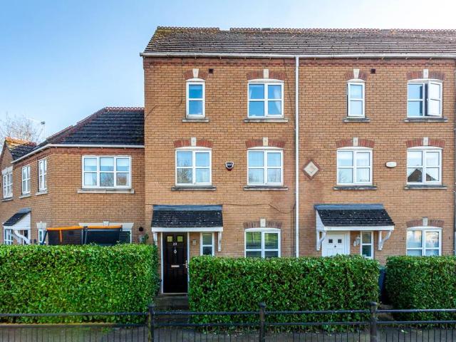 House for sale in Higham Ferrers
