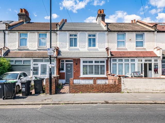 House for sale in London Borough of Croydon, Thornton Heath
