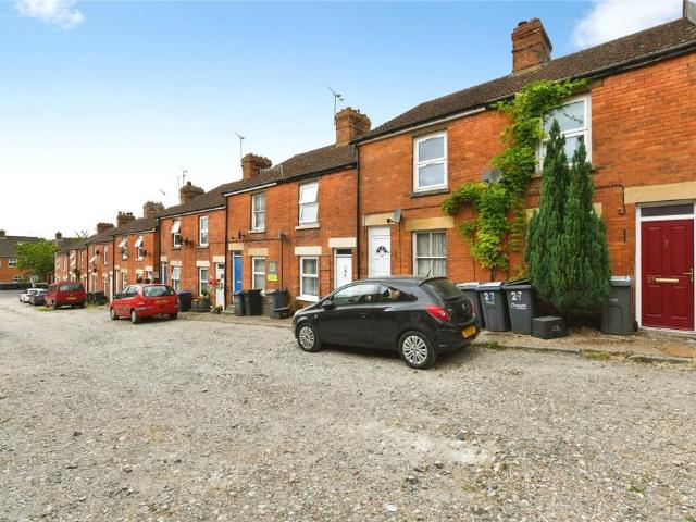 House for sale in Ludgershall, Wiltshire