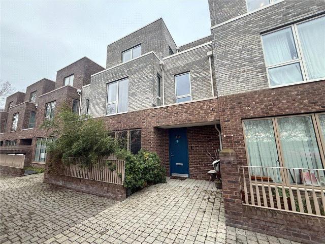 House for sale in London Borough of Croydon, Upper Norwood