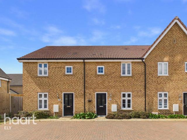 House for sale in Orchards Green, Barway