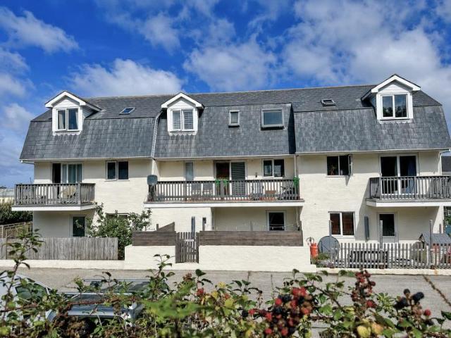 House for sale in Alderney, Poole