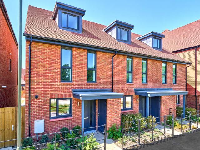 House for sale in Send Marsh, Westborough