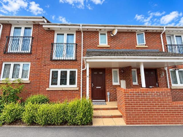House for sale in Biscot, Luton
