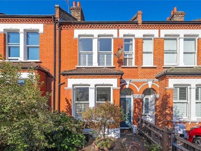 House for sale in Tulse Hill, Greater London