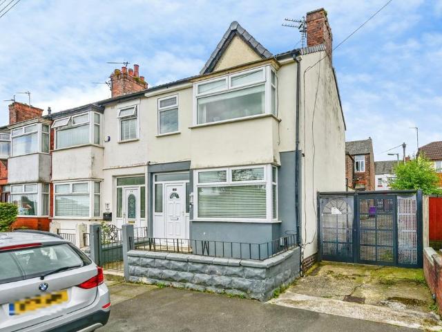 House for sale in Oak Hill Park, Calderstones