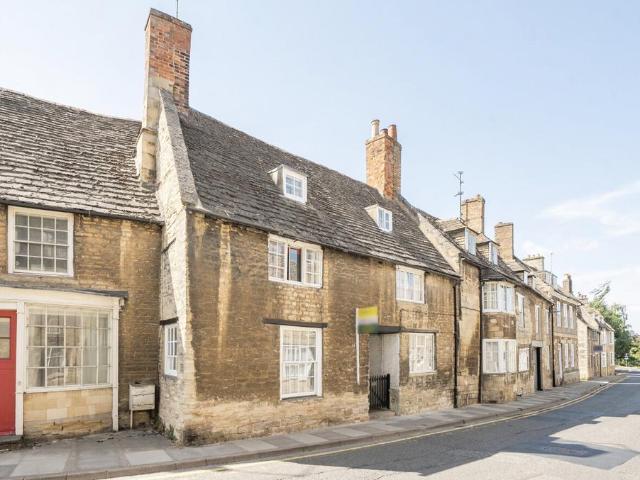 House for sale in Oundle