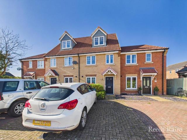 House for sale in Hutton Village, Guisborough