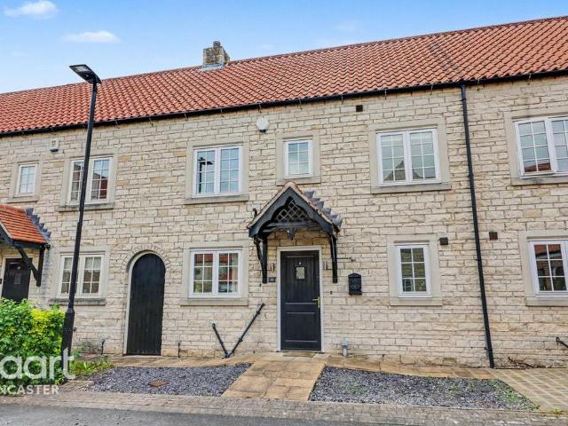 House for sale in Arksey, South Yorkshire
