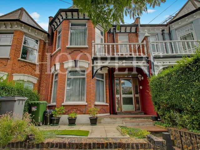 House for sale in Dollis Hill, Greater London