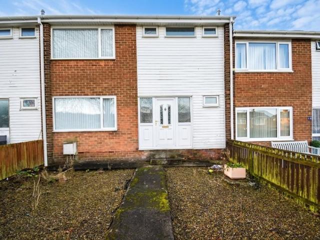House for sale in Dipton