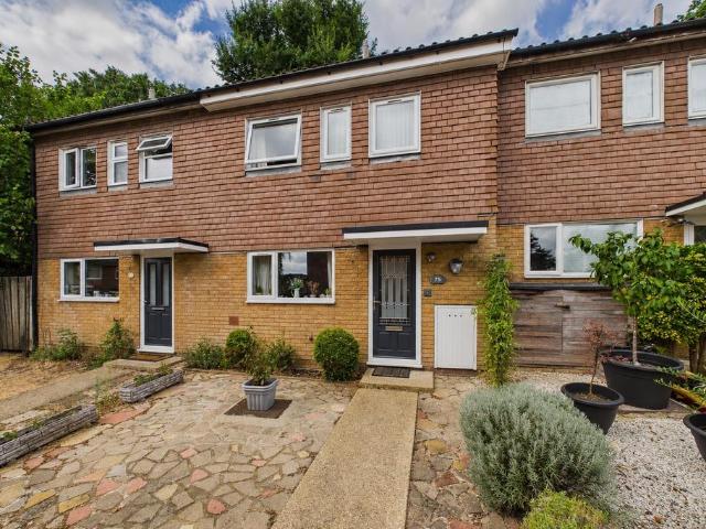 House for sale in Little Sandhurst