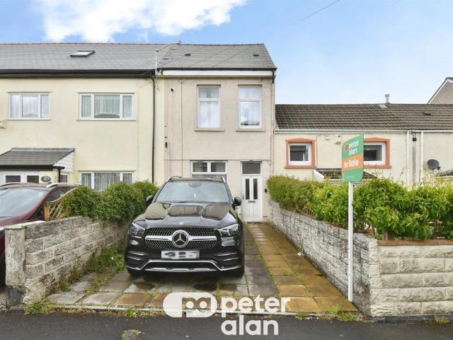 House for sale in Robertstown, Trecynon
