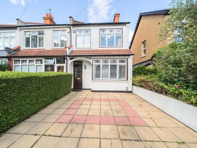 House for sale in London Borough of Bromley, Greater London