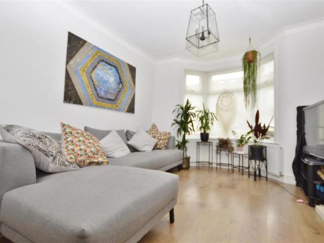 House for sale in Upton Park, Greater London