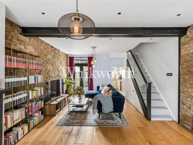 House for sale in South Tottenham, Greater London