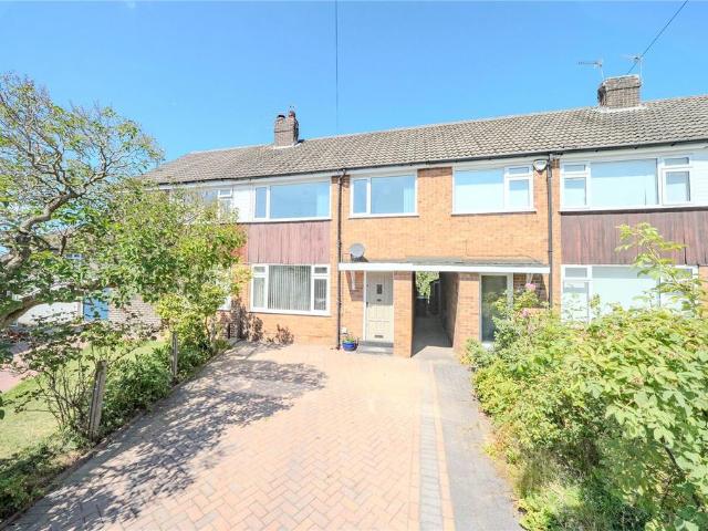 House for sale in Moor Allerton, West Yorkshire