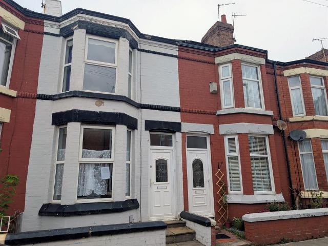 House for sale in Claughton, Birkenhead