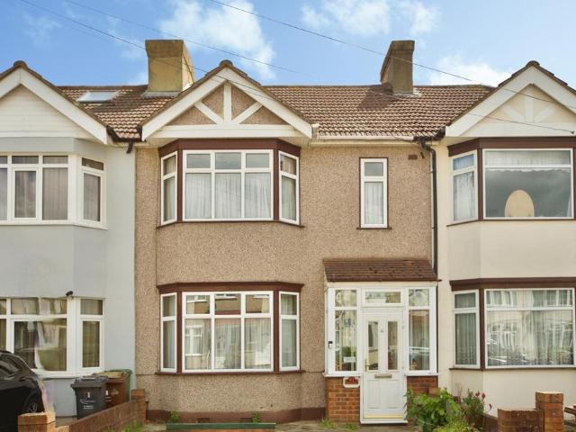 House for sale in London Borough of Barking and Dagenham, Greater London