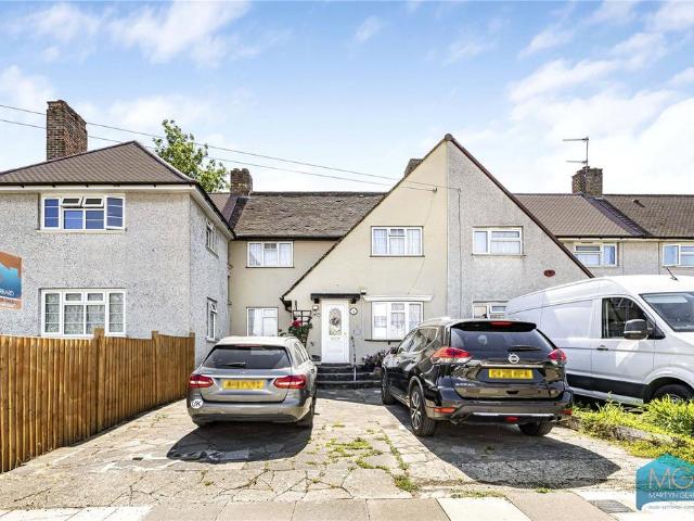 House for sale in High Barnet, Greater London