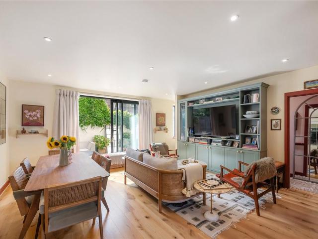 House for sale in London Borough of Wandsworth, Greater London