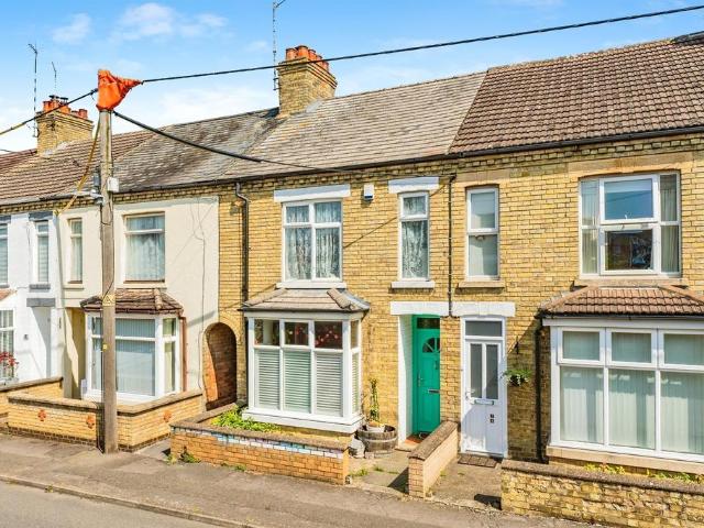 House for sale in Raunds