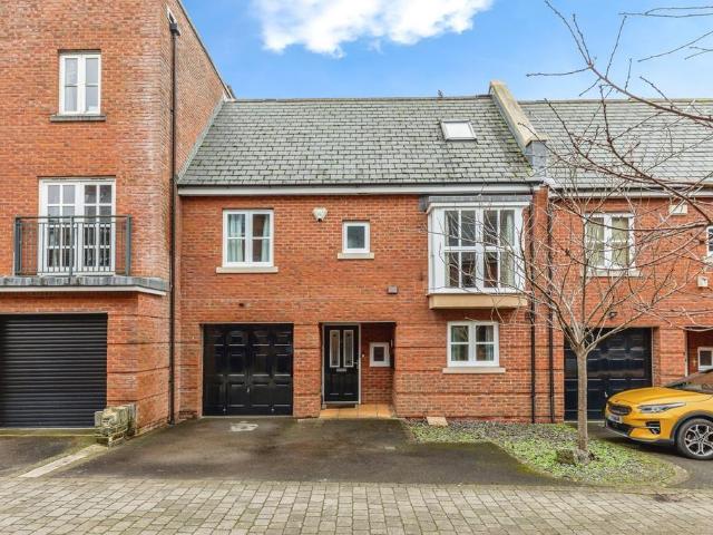 House for sale in Repton Grange, Feckenham