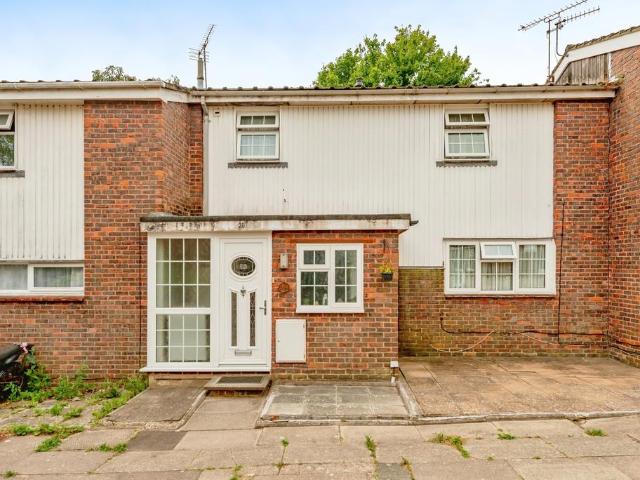 House for sale in Broadfield, Glynde