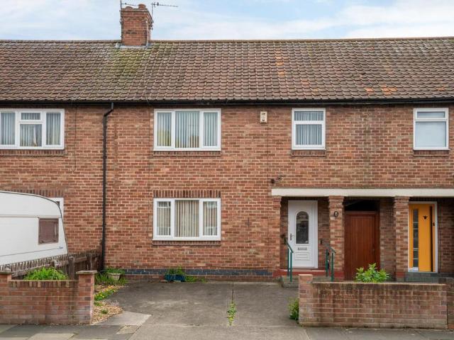 House for sale in High Field, York
