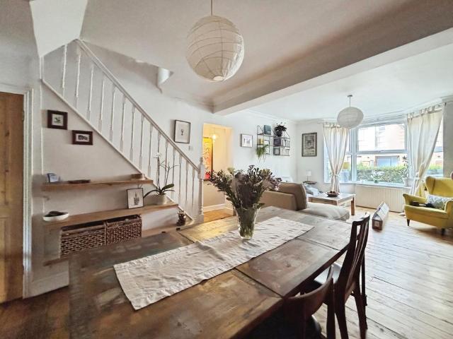 House for sale in Upton Park, Greater London