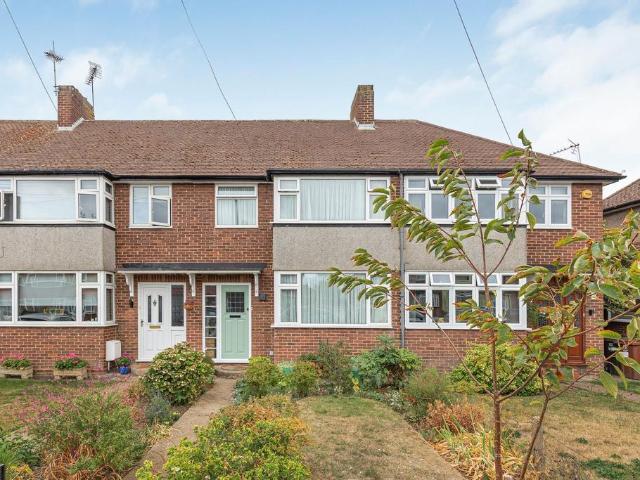 House for sale in London Borough of Hounslow, Feltham