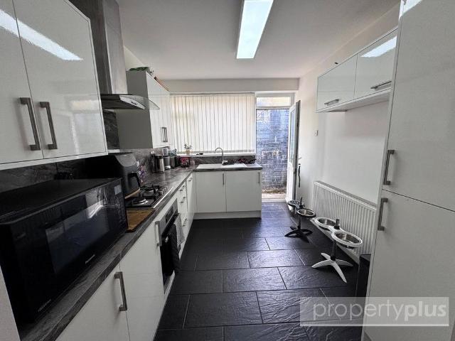 House for sale in Penygraig, Wales