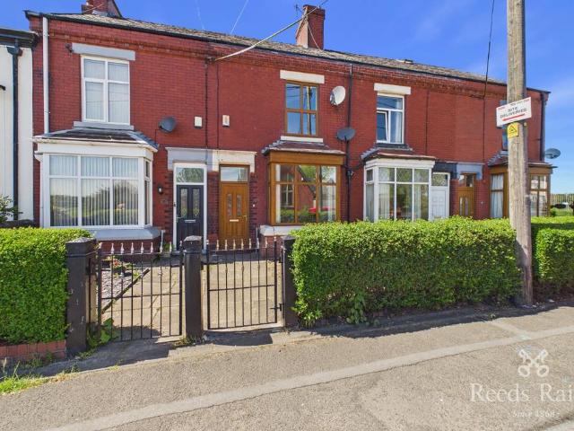 House for sale in Littlemoss, Greenheys