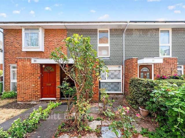 House for sale in Greater London
