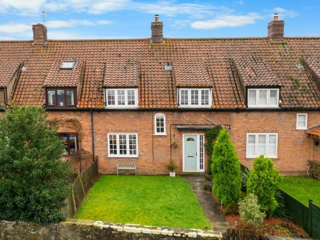 House for sale in Marton le Moor, North Yorkshire