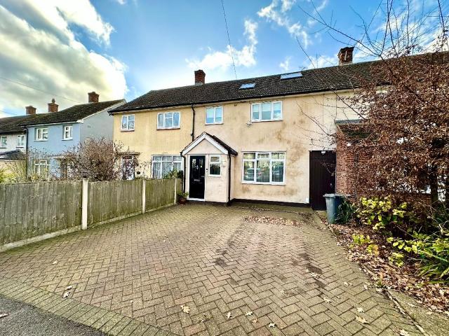 House for sale in Harold Wood, Greater London