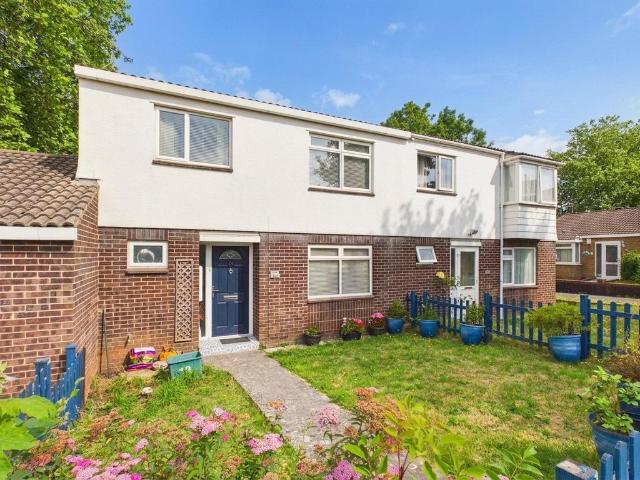 House for sale in Feckenham, City Of Bristol