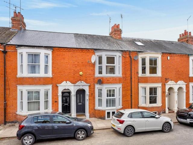 House for sale in Northampton, Northamptonshire