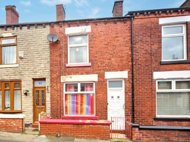 House for sale in Moses Gate, Lee Bank