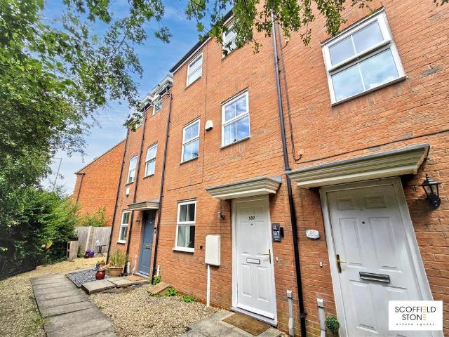 House for sale in Egginton, East Midlands