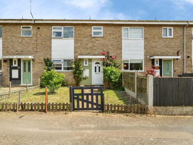 House for sale in Stokesby, Norfolk