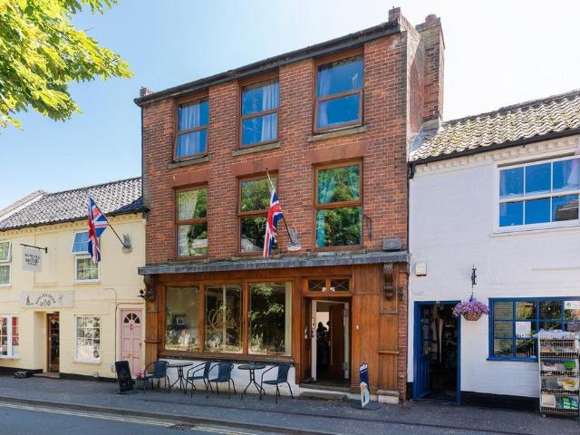 House for sale in Comers, Norfolk