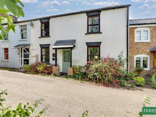 House for sale in Bromsberrow Heath, Gloucestershire