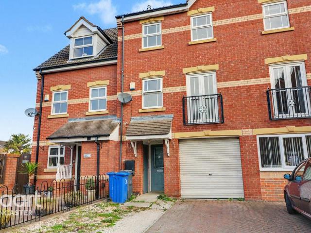 House for sale in Alverley, South Yorkshire