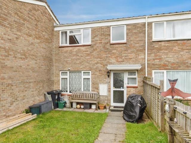 House for sale in Lamellion, Cornwall