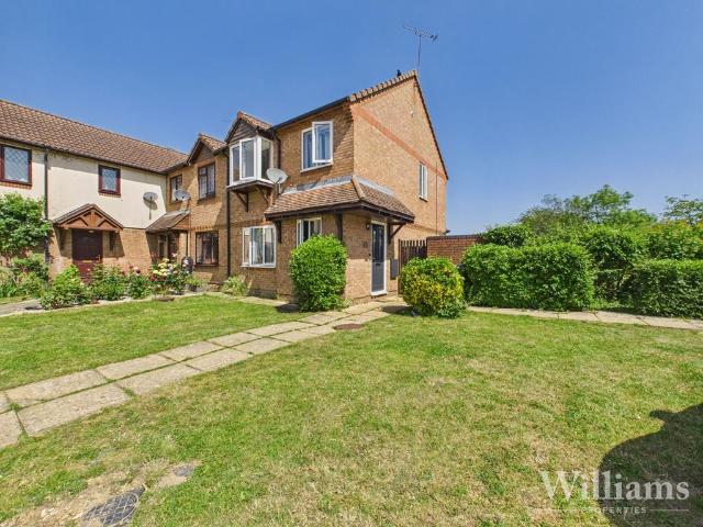 House for sale in Stoke Mandeville, Buckinghamshire