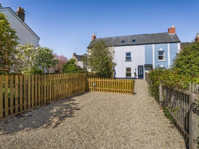 House for sale in Golden Valley, Gloucestershire