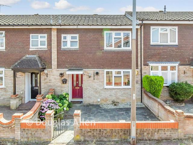 House for sale in Gidea Park, Greater London